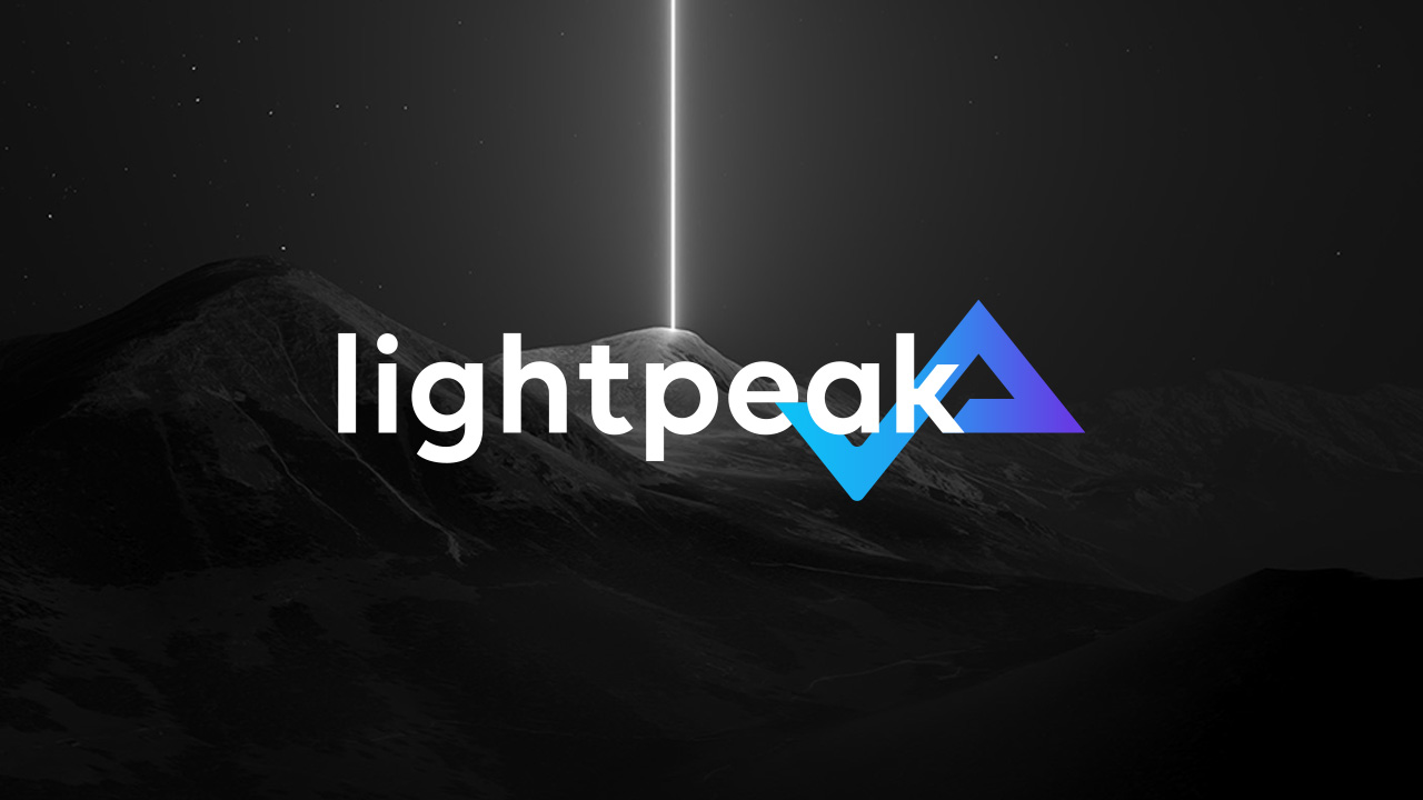 (c) Thelightpeak.com